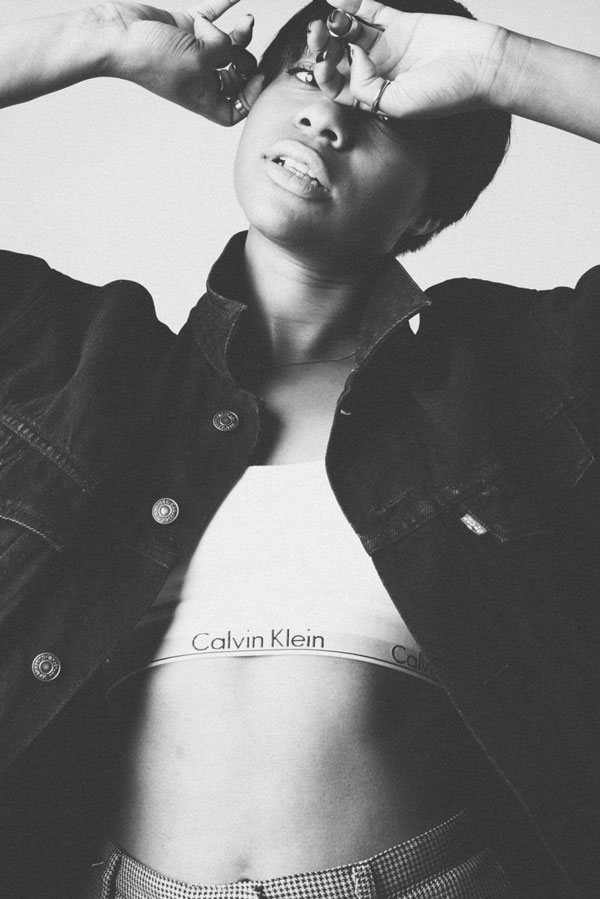 I Like I Wear_Calvin Klein 90s sports bra (22)